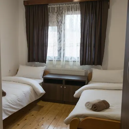 Apart Otel Viktorijini Konaci Kremna